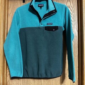 Patagonia Teal and Dark Gray Fleece Jacket